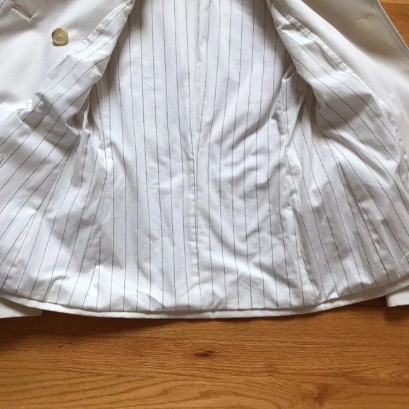 Banana Republic Jacket in White - Picture 2 of 4